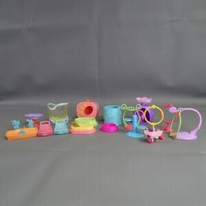 Littlest Pet Shop Replacement Accessory Lot LPS Habitats Pet Beds